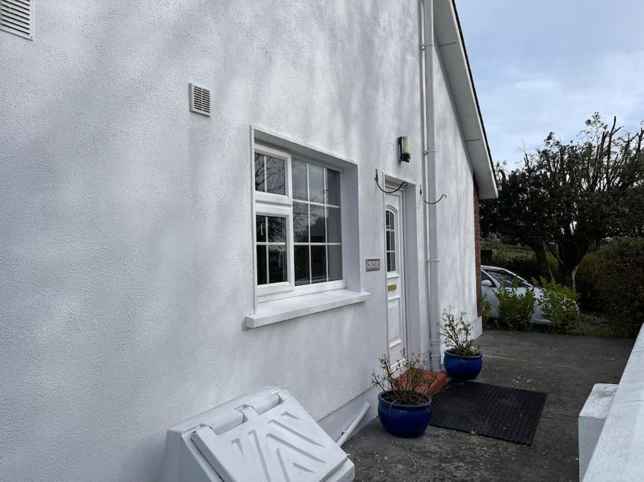Sonas Seaside Apartment Galway Buitenkant foto